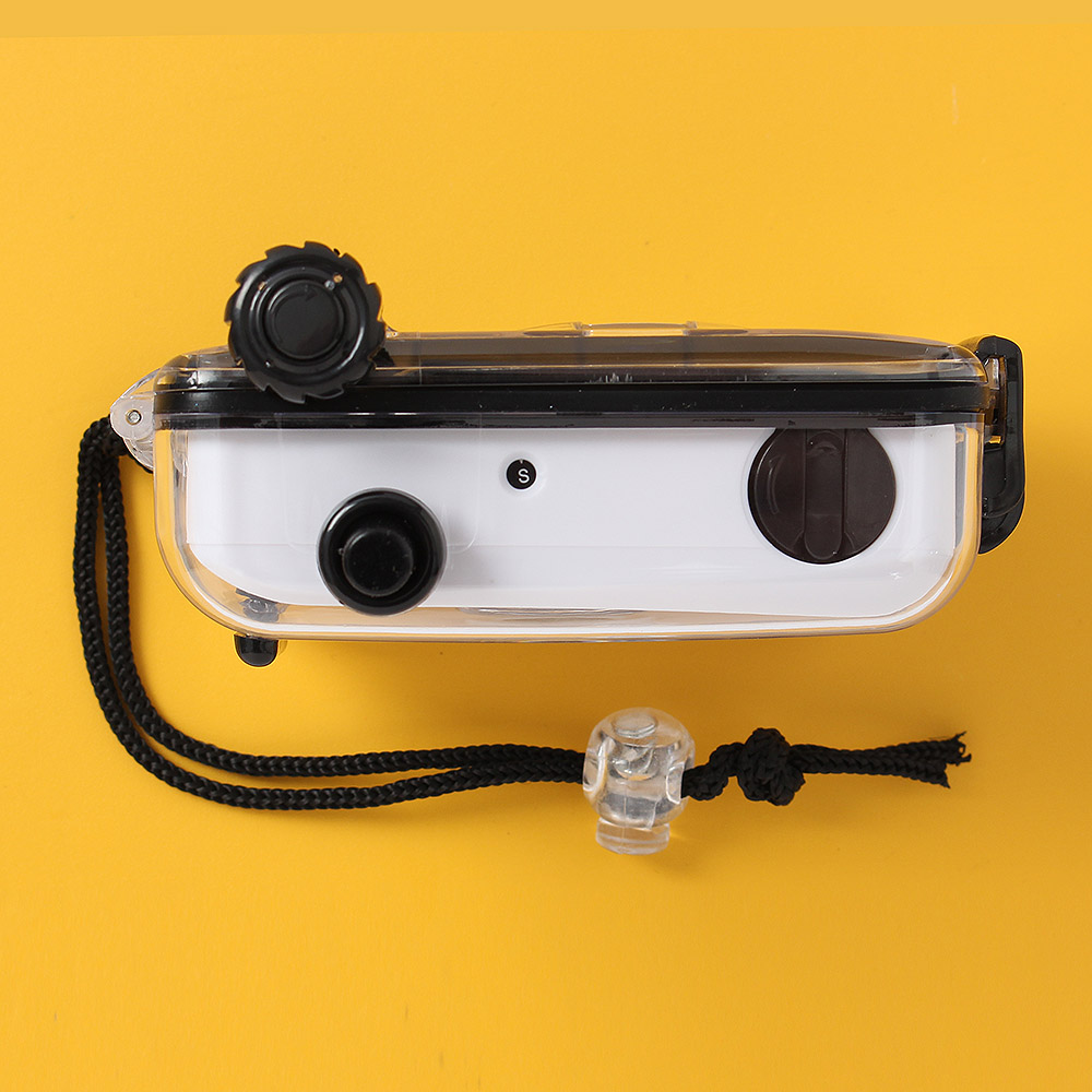 뉴트로 방수 토이카메라 화이트블랙 다회용카메라 장난감카메라 필름카메라 방수카메라
