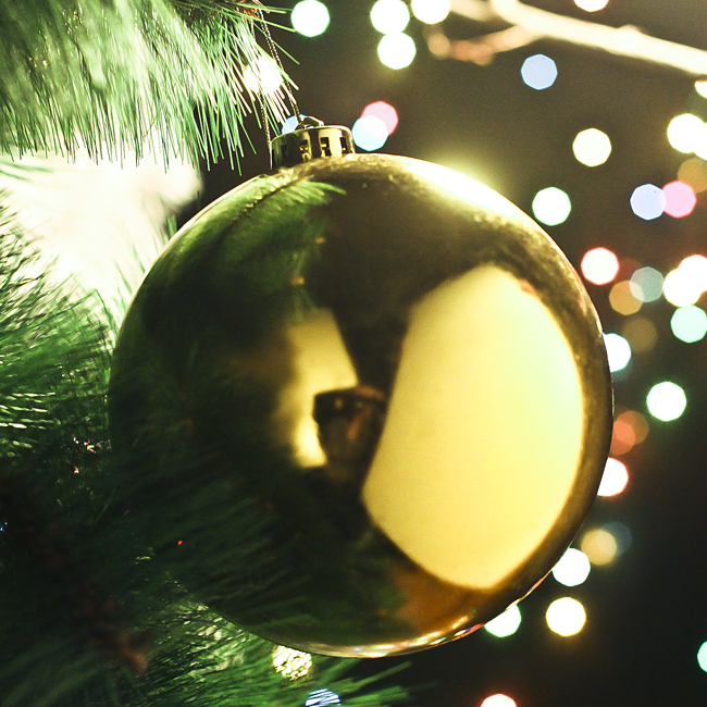 골드 유광볼 크리스마스 트리 장식 14cm 트리장식용품 겨울용품 크리스마스용품 트리용품